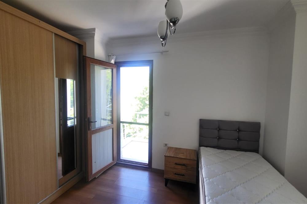 Yalıkavak'ta Deniz Manzaralı Ebeveyn banyolu Eşyalı 2+1 Kiralık Daire