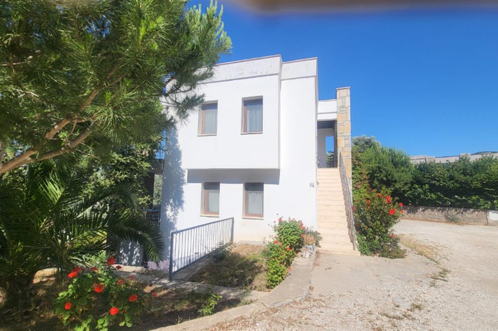 Yalıkavak'ta Deniz Manzaralı Ebeveyn banyolu Eşyalı 2+1 Kiralık Daire