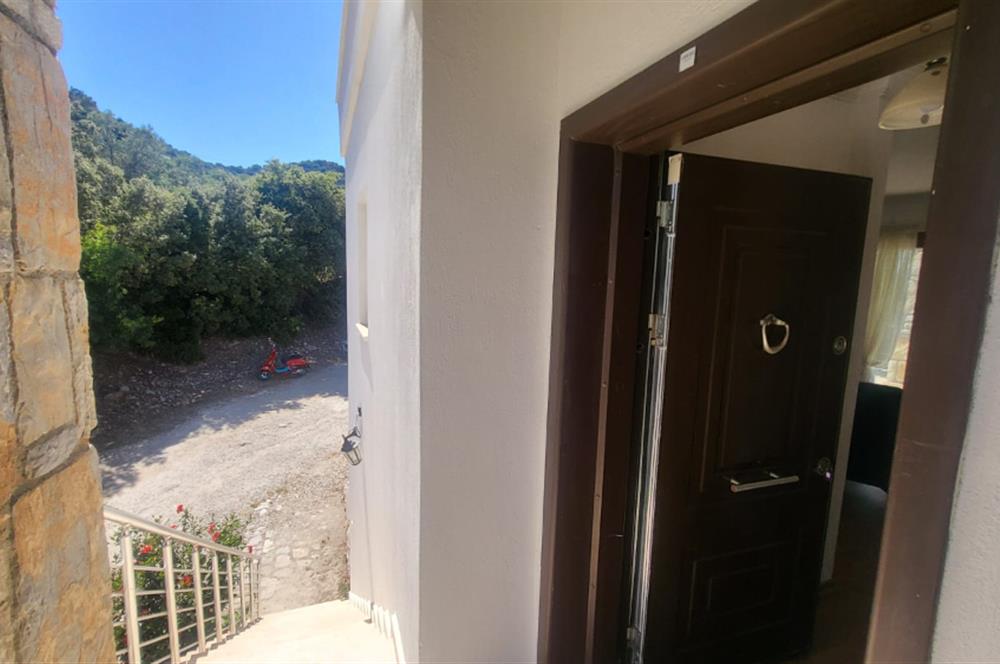 Yalıkavak'ta Deniz Manzaralı Ebeveyn banyolu Eşyalı 2+1 Kiralık Daire