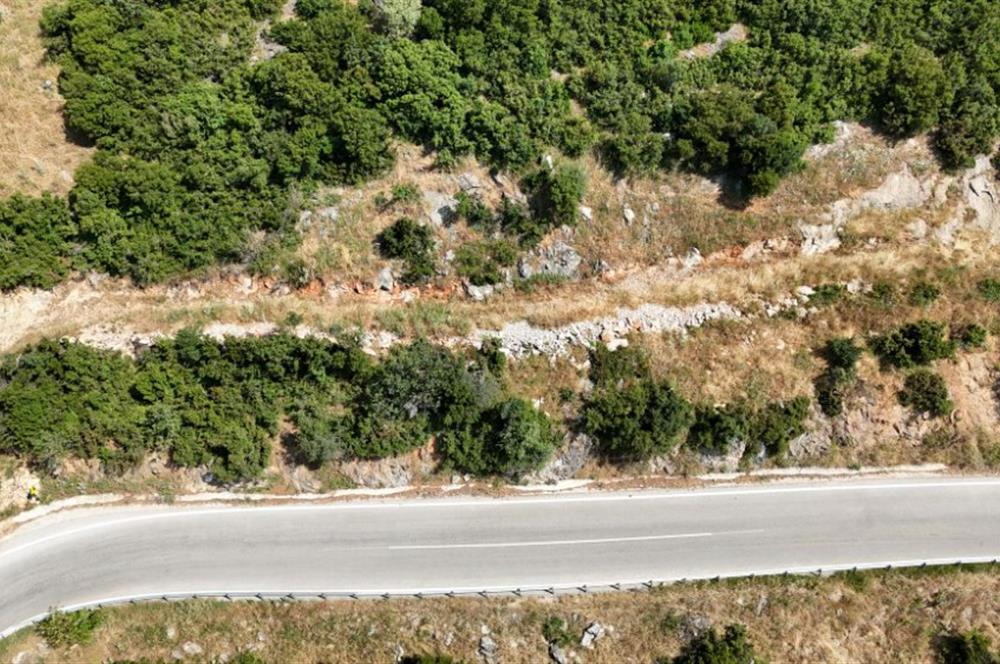 C21Cius; Şahinyurdu'nda Asfalt Yola Cepheli 626 m2 Manzaralı Arazi