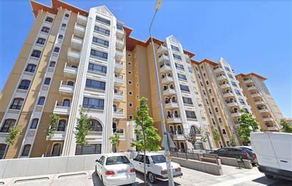 809 ETAP / 3+1 / CADDE ÜSTÜNDE MERKEZİ KONUMDA GİRİŞ KAT SATILIK