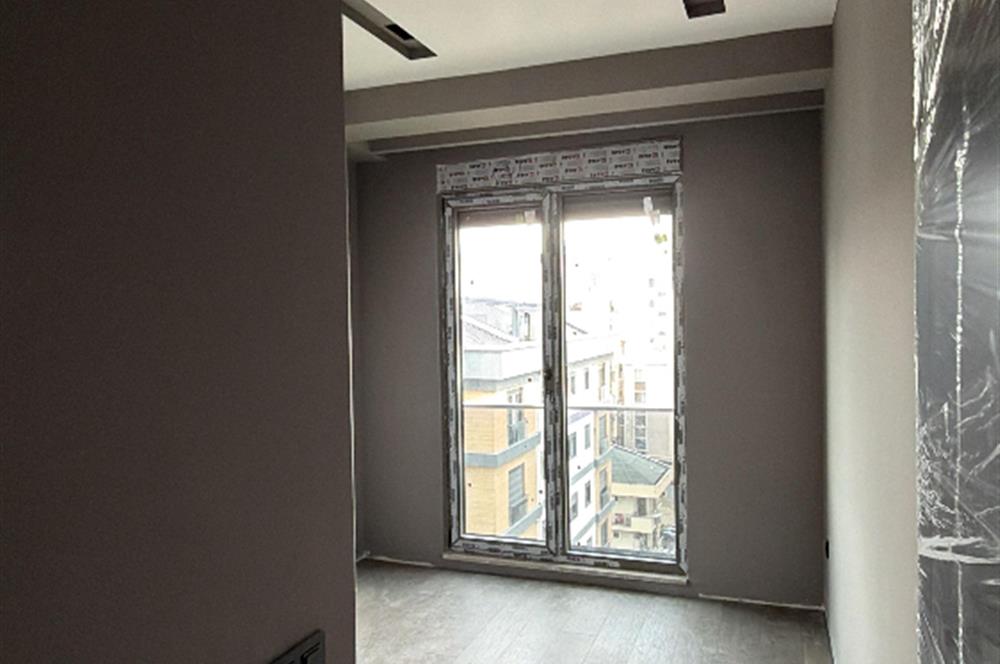 KADIKÖY ERENKÖY’DE PRESTİJLİ LOKASYONDA SIFIR 3+1 ARA KAT DAİRE