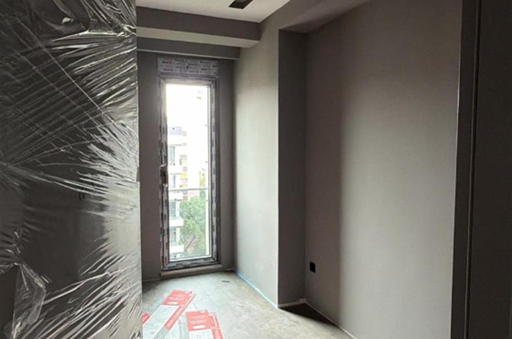 KADIKÖY ERENKÖY’DE PRESTİJLİ LOKASYONDA SIFIR 3+1 ARA KAT DAİRE