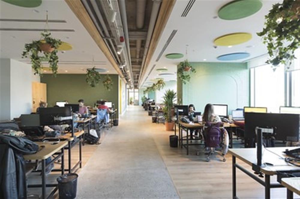 Maslak Kiralık Ofis Maslak 42'de 465m² Eşyalı KDV'li Ofis