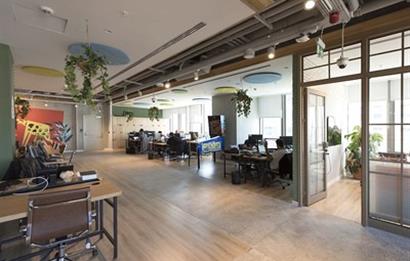 Maslak Kiralık Ofis Maslak 42'de 465m² Eşyalı KDV'li Ofis