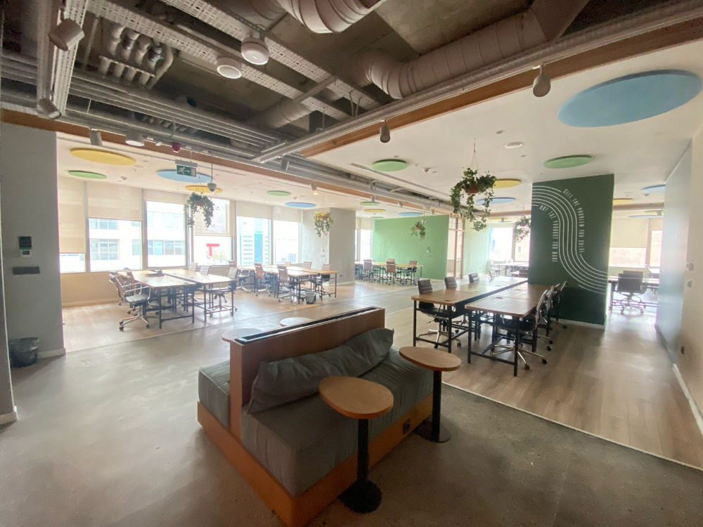 Maslak Kiralık Ofis Maslak 42'de 465m² Eşyalı KDV'li Ofis