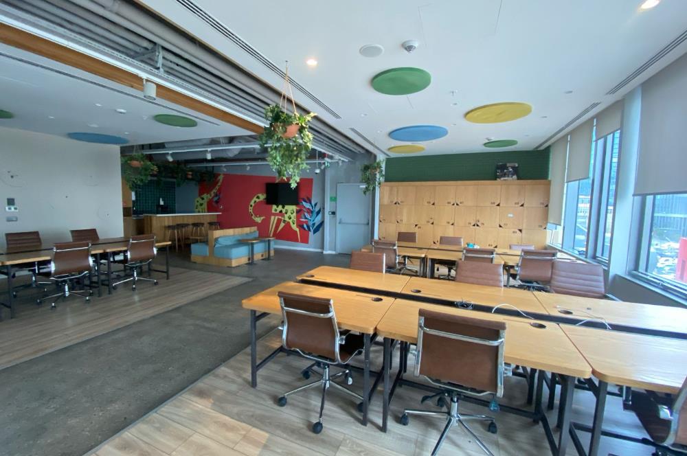 Maslak Kiralık Ofis Maslak 42'de 465m² Eşyalı KDV'li Ofis