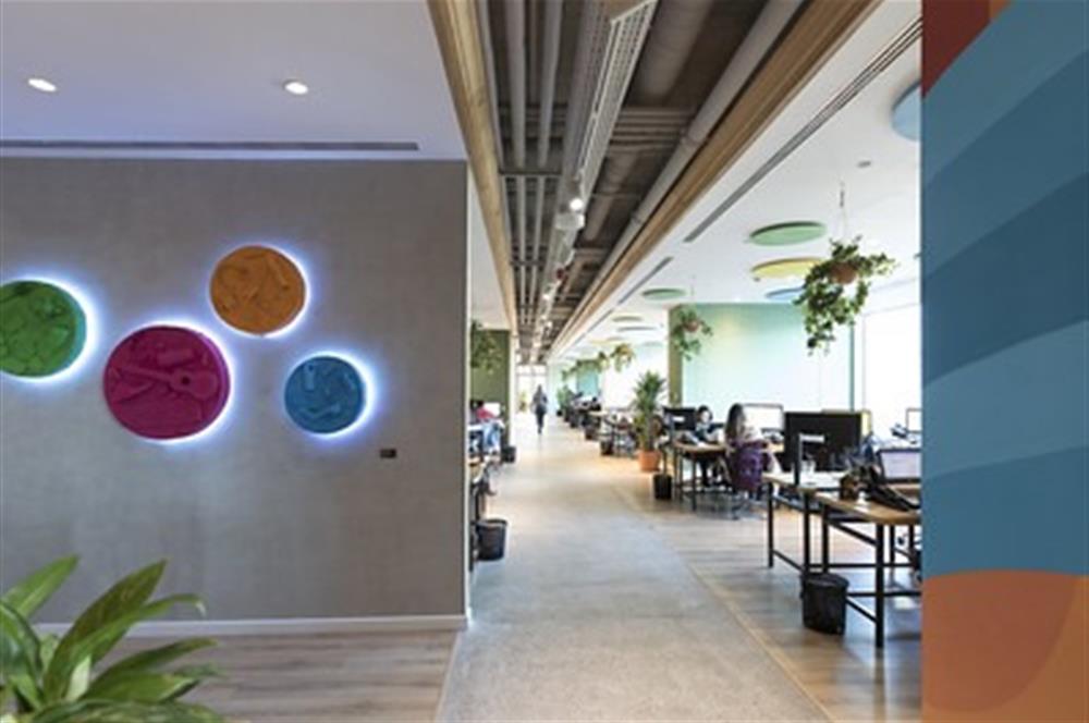 Maslak Kiralık Ofis Maslak 42'de 465m² Eşyalı KDV'li Ofis