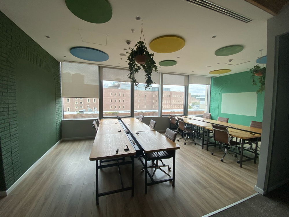 Maslak Kiralık Ofis Maslak 42'de 465m² Eşyalı KDV'li Ofis