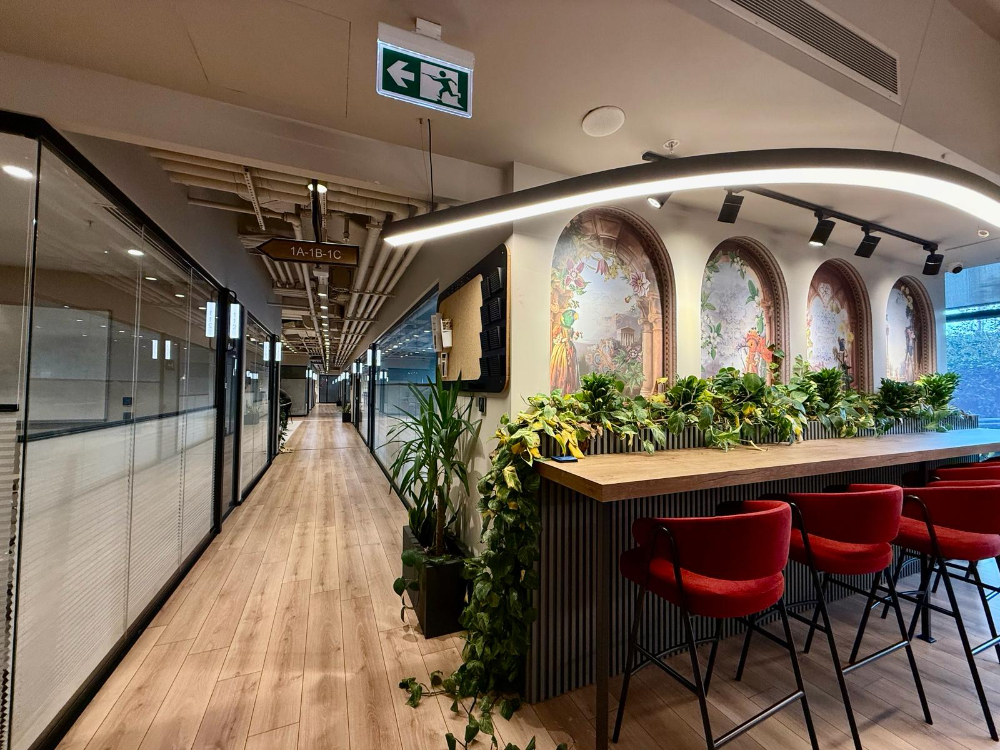 Levent Ferko Signature Kiralık 250m² Eşyalı KDV Avantajlı A+Ofis