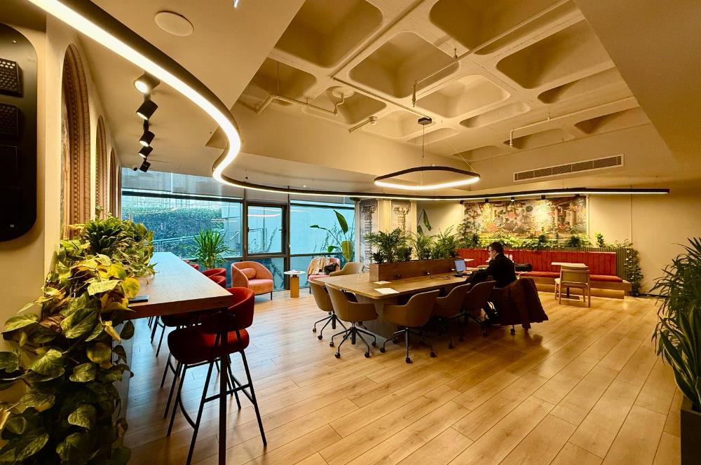 Levent Ferko Signature Kiralık 250m² Eşyalı KDV Avantajlı A+Ofis