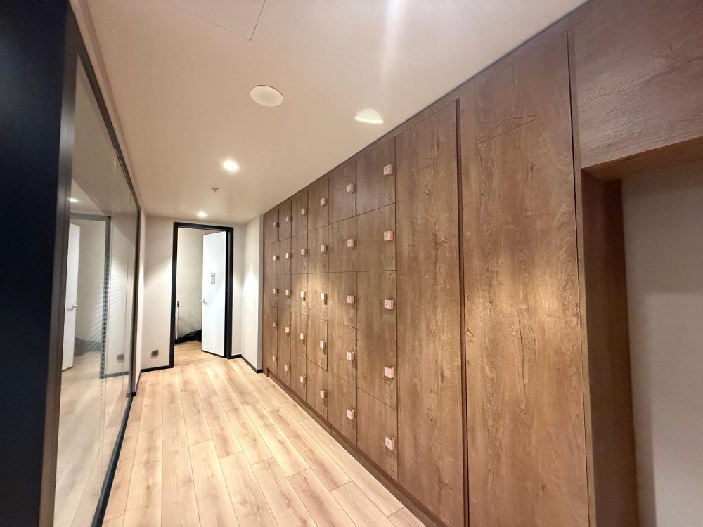 Levent Ferko Signature Kiralık 250m² Eşyalı KDV Avantajlı A+Ofis