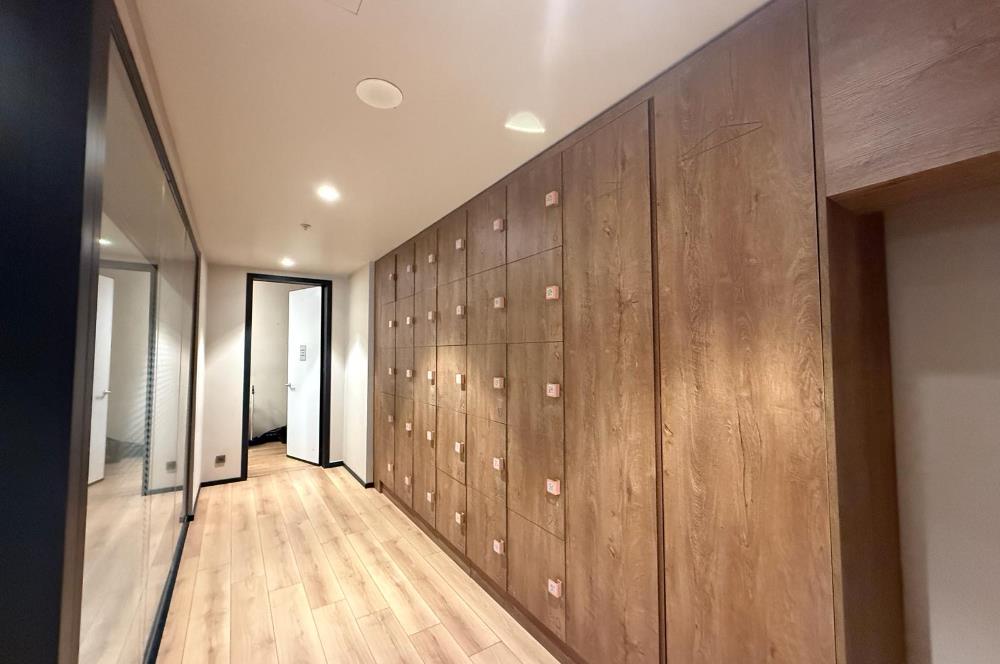 Levent Ferko Signature Kiralık 250m² Eşyalı KDV Avantajlı A+Ofis