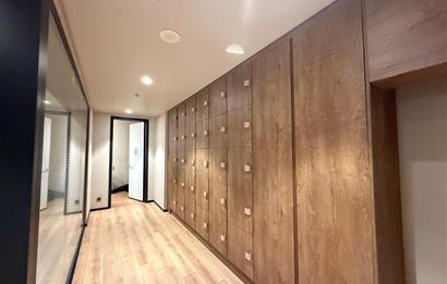Levent Ferko Signature Kiralık 250m² Eşyalı KDV Avantajlı A+Ofis