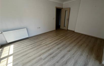 Eyüp Esentepe Mah. Kapalı Otopark Boş 2+1 Satılık Daire