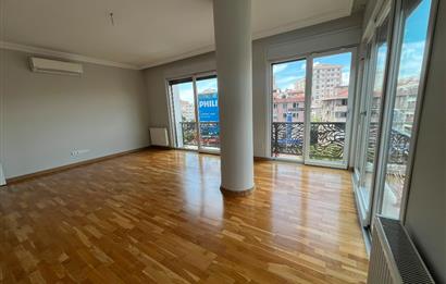 Kadıköy Kızıltoprak'ta 3+1 Kiralık Daire