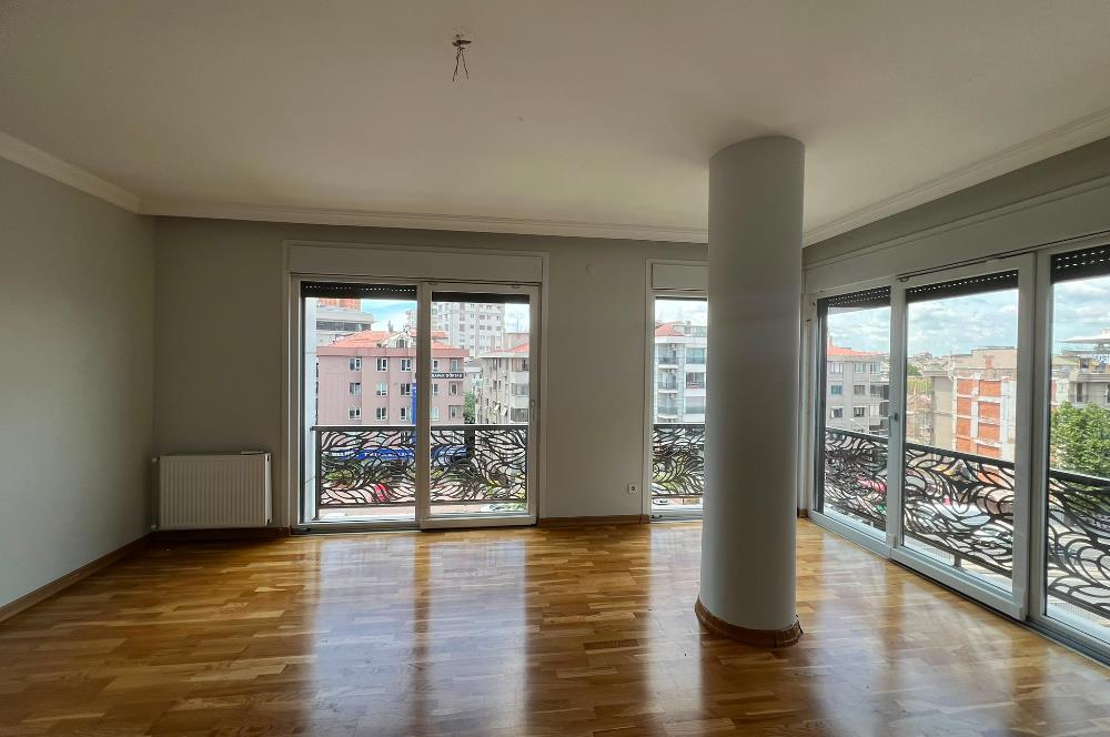 Kadıköy Kızıltoprak'ta 3+1 Kiralık Daire