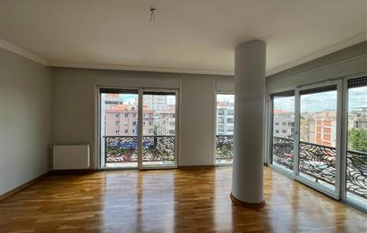 Kadıköy Kızıltoprak'ta 3+1 Kiralık Daire