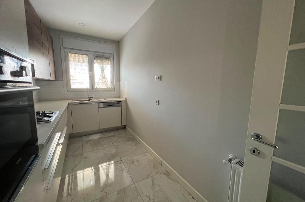 Kadıköy Kızıltoprak'ta 3+1 Kiralık Daire