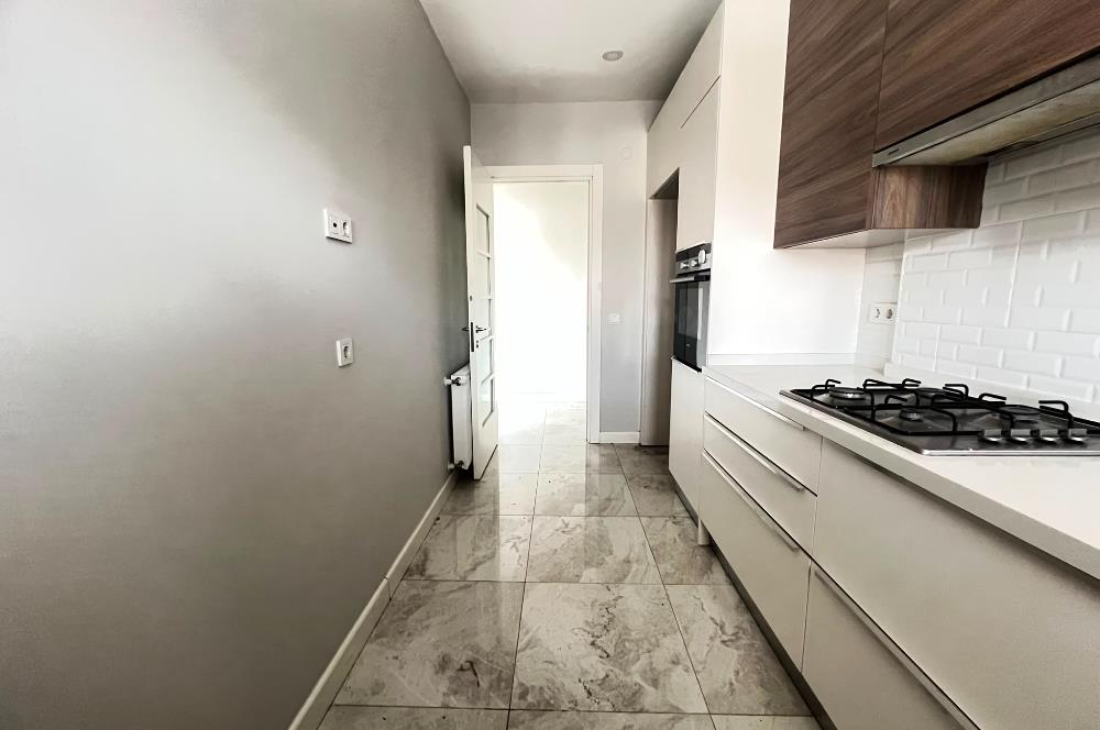 Kadıköy Kızıltoprak'ta 3+1 Kiralık Daire