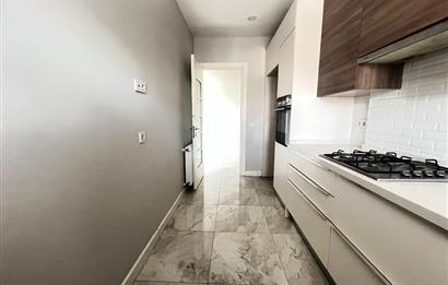 Kadıköy Kızıltoprak'ta 3+1 Kiralık Daire
