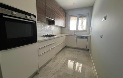 Kadıköy Kızıltoprak'ta 3+1 Kiralık Daire