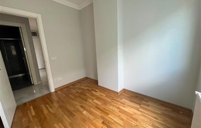 Kadıköy Kızıltoprak'ta 3+1 Kiralık Daire