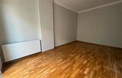 Kadıköy Kızıltoprak'ta 3+1 Kiralık Daire