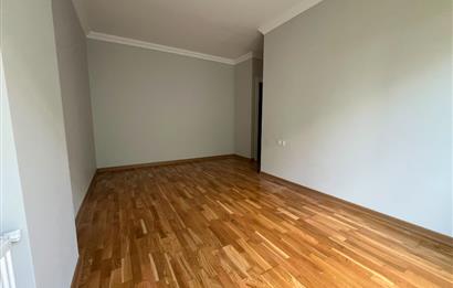 Kadıköy Kızıltoprak'ta 3+1 Kiralık Daire