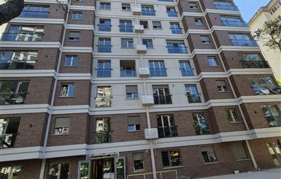 Göztepe Rıdvanpaşa Sokakta Sıfır 2+1 Kiralık Daire