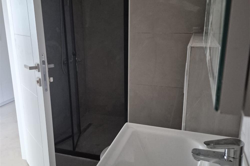 Göztepe Rıdvanpaşa Sokakta Sıfır 2+1 Kiralık Daire
