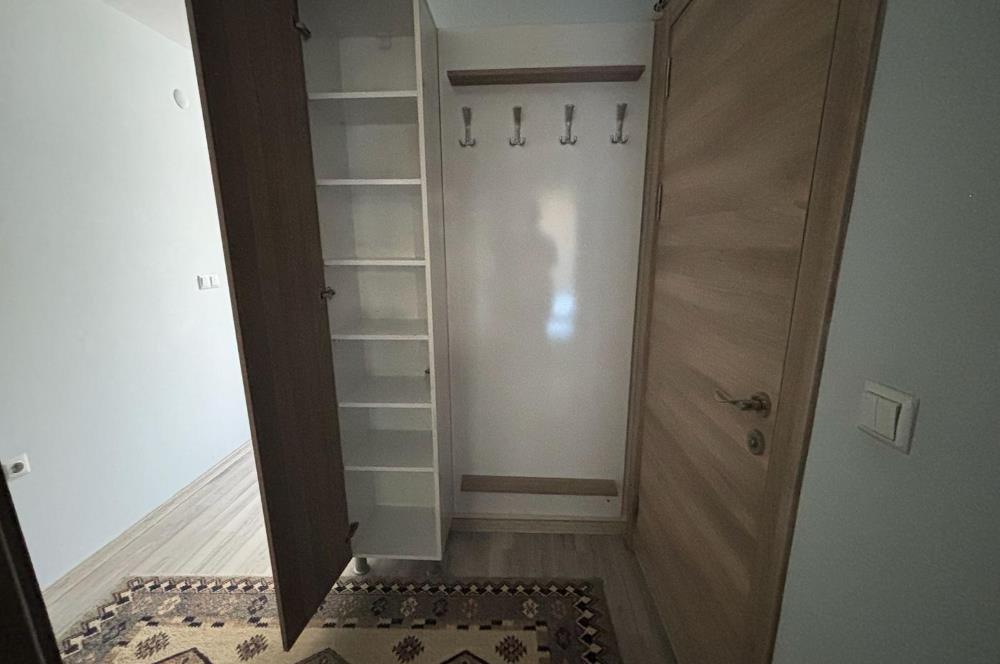 KÜÇÜK ÇİĞLİ’DE YAŞAM VE YATIRIMA UYGUN, KULLANIŞLI 1+1 DAİRE