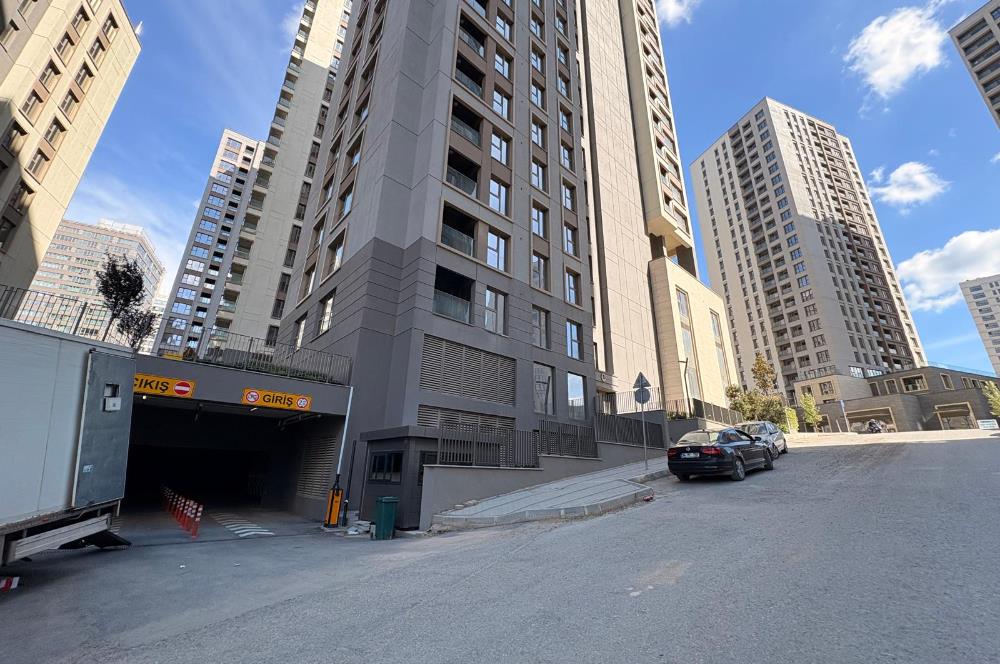 C21 ROOF 6.ETAP YÜKSEK KAT ÇAMLICA MANZARALI 3+1 KİRALIK DAİRE