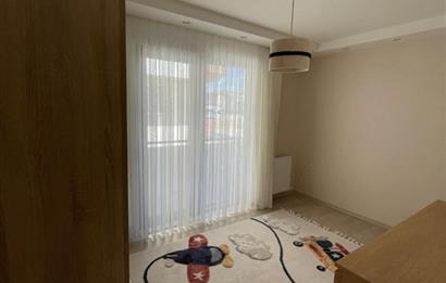 C21 BAL'dan PAŞAALANINDA KREDİYE UYGUN KULLANIŞLI 3+1 DAİRE