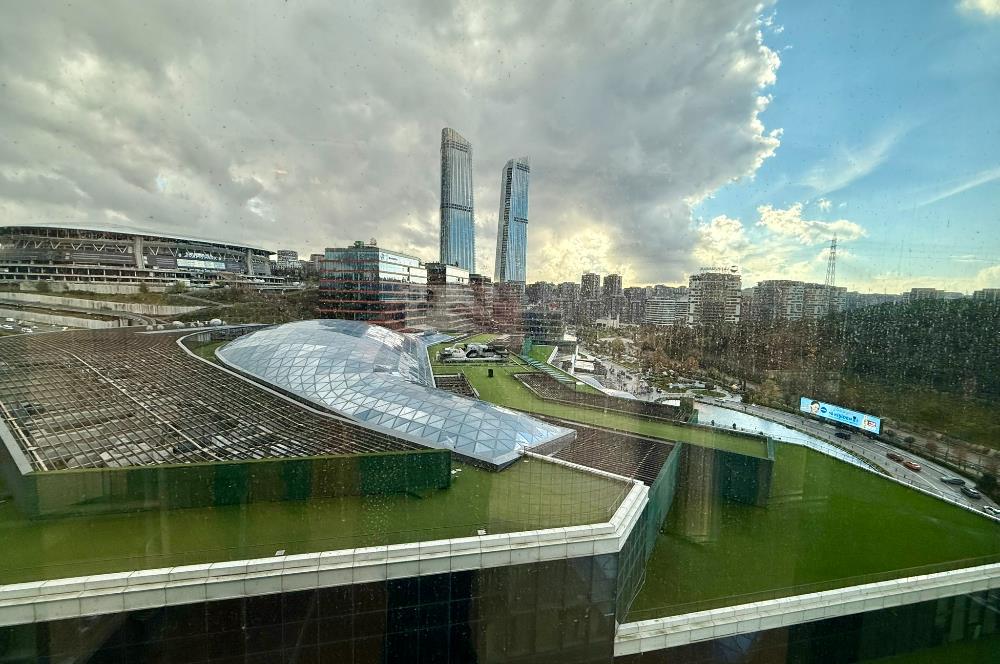 Vadistanbul Satılık Ofis 694 m2 Skyland Seba Maslak Levent