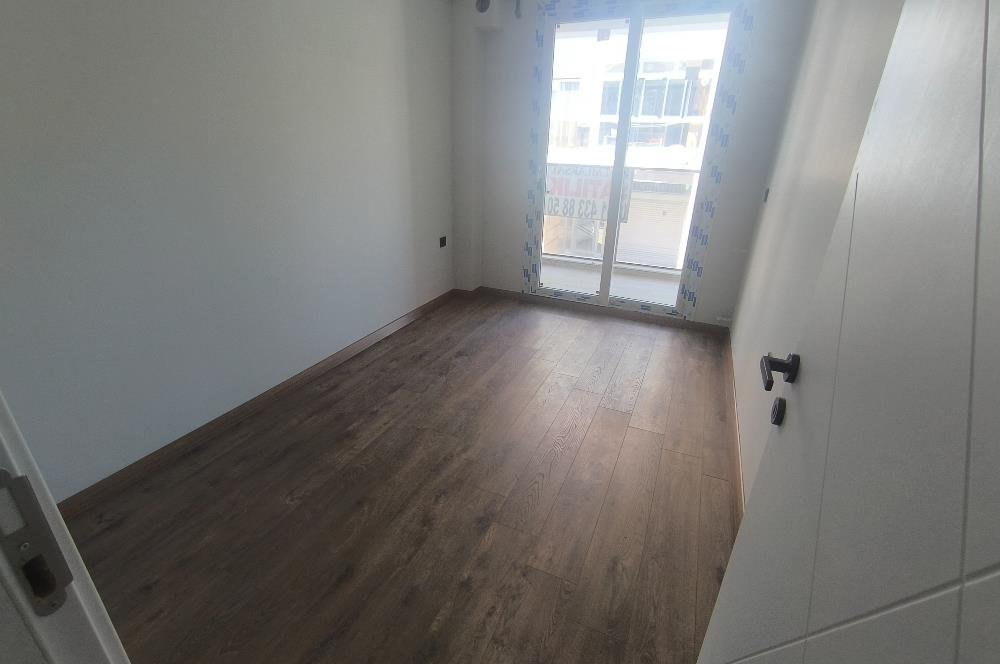 Çiğli'de Sıfır Bina 2+1 Amerikan Mutfaklı Satılık Daire
