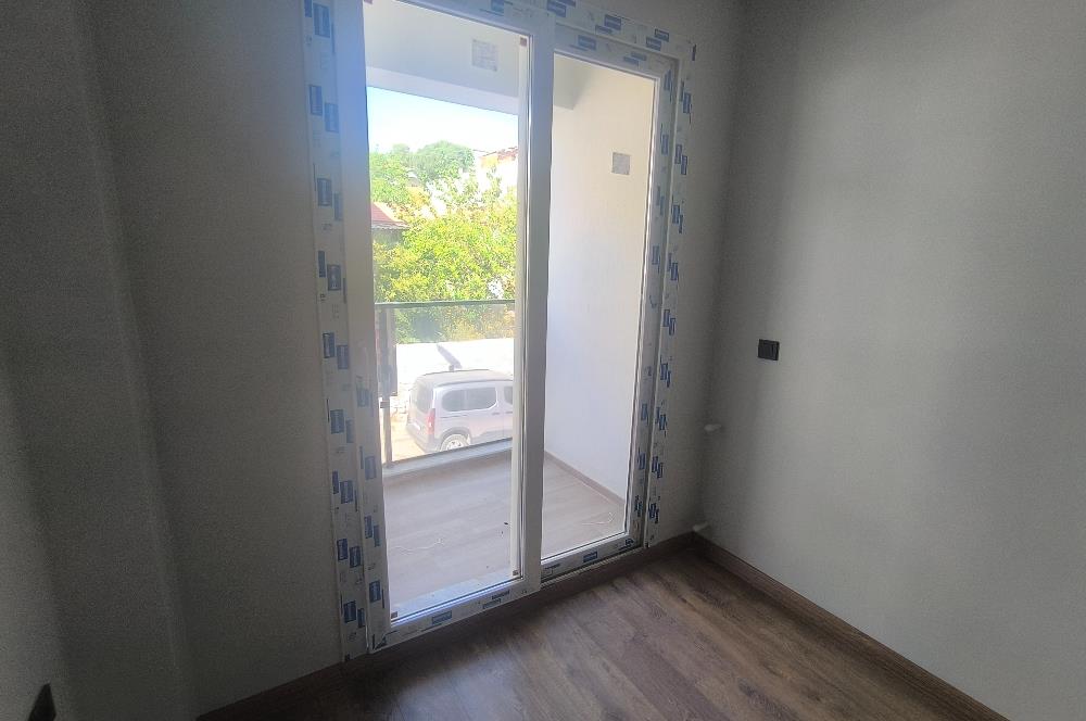 Çiğli'de Sıfır Bina 2+1 Amerikan Mutfaklı Satılık Daire