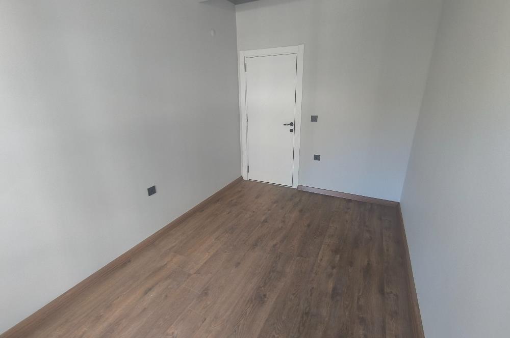 Çiğli'de Sıfır Bina 2+1 Amerikan Mutfaklı Satılık Daire