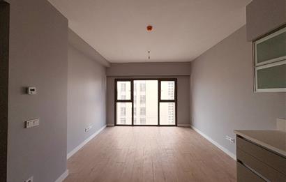 C21 ROOF 16.ETAP YÜKSEK KAT MİLLET BAHÇE MANZARALI 1+1 KİRALIK