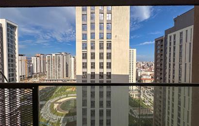 C21 ROOF 16.ETAP YÜKSEK KAT MİLLET BAHÇE MANZARALI 1+1 KİRALIK