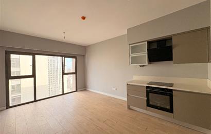 C21 ROOF 16.ETAP YÜKSEK KAT MİLLET BAHÇE MANZARALI 1+1 KİRALIK