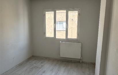 Altay Mahallesinde Tadilatlı Doğalgazlı Daire
