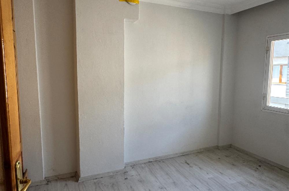 Altay Mahallesinde Tadilatlı Doğalgazlı Daire