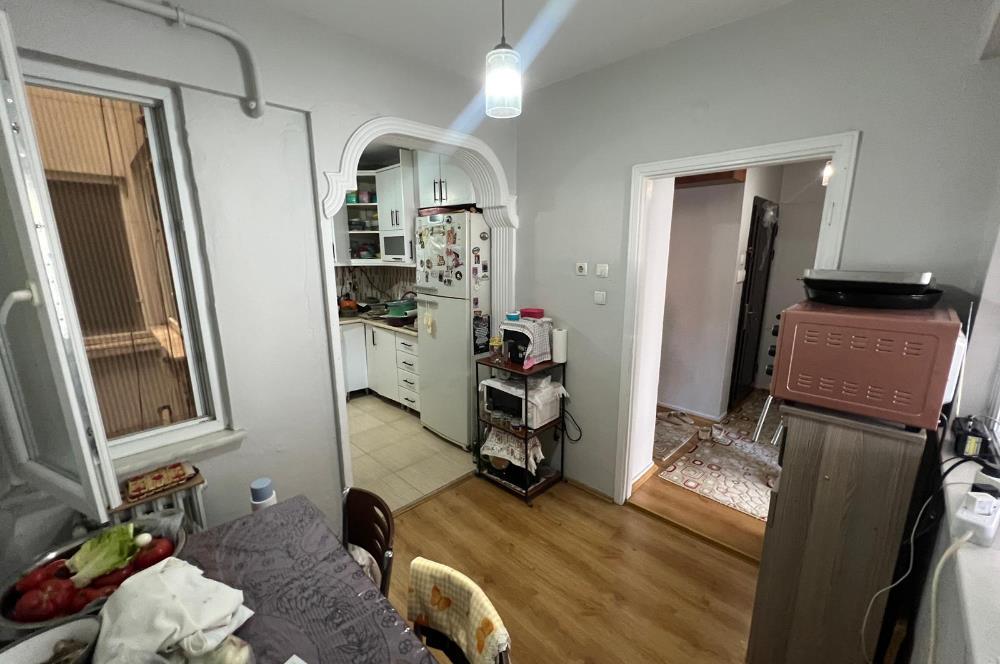 ATATÜRK MAH BANDIRMA CAD ÜZERİNDE ARA KAT SATILIK 3+1 DAİRE