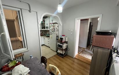 ATATÜRK MAH BANDIRMA CAD ÜZERİNDE ARA KAT SATILIK 3+1 DAİRE