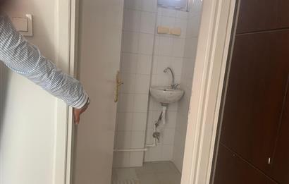 Atakent'te Metro Yakını, 4 Balkonlu, Kiralık 3+1 Daire