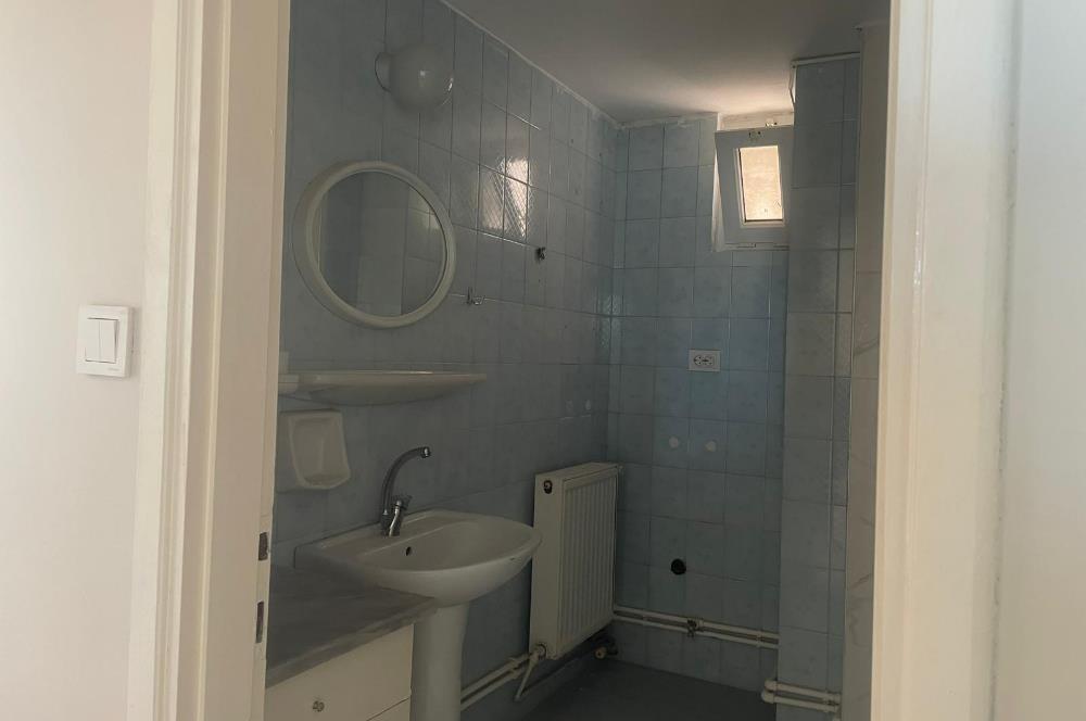 Atakent'te Metro Yakını, 4 Balkonlu, Kiralık 3+1 Daire