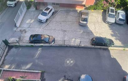 Atakent'te Metro Yakını, 4 Balkonlu, Kiralık 3+1 Daire