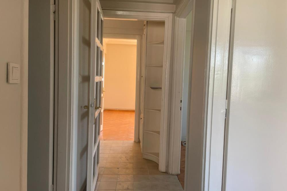 Atakent'te Metro Yakını, 4 Balkonlu, Kiralık 3+1 Daire