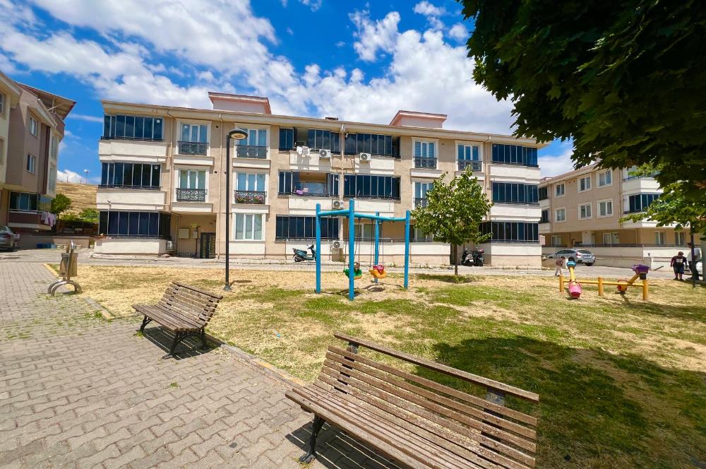 ÇEVREYOLU CD. ÜZERİ PARK KARŞISI SATILIK ARA KAT 3+1 DAİRE
